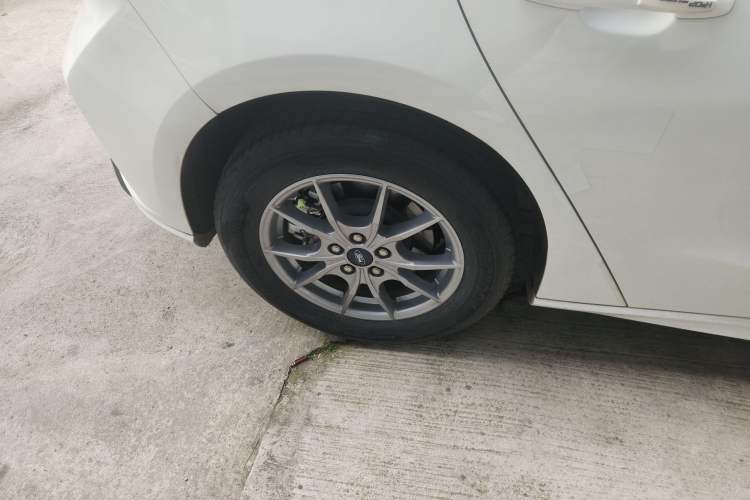 Used Ford Focus 2021 Hatchback EcoBoost 180 Automatic Titanium Edition