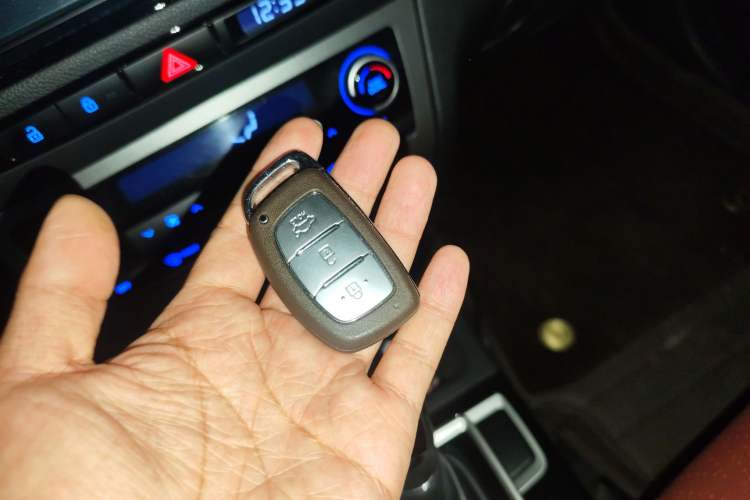 Used Hyundai Mistra 2014 1.8L Automatic Deluxe DLX Model