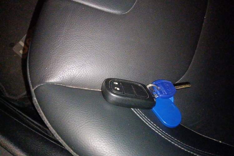 Used Jeep Cherokee 2020 2.0T Two-Wheel Drive Leading Edition