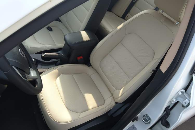 Used Changan Alsvin V7 2016 1.6L Automatic Enjoyment Model China V Standard