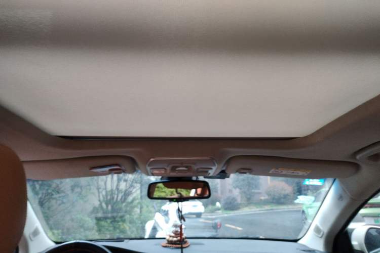 Used Geely Auto Emgrand GT 2015 1.8T Flagship Model