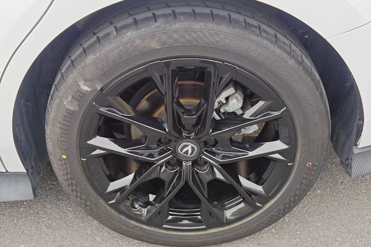 Used Changan UNI-V 2024 1.5T Prestige Edition
