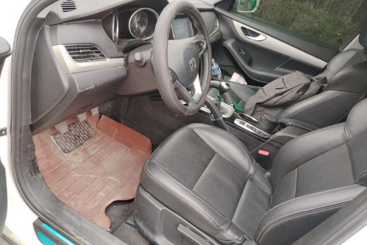 Used Zotye SR7 2016 1.5T Manual Cube Road Edition China V Standard