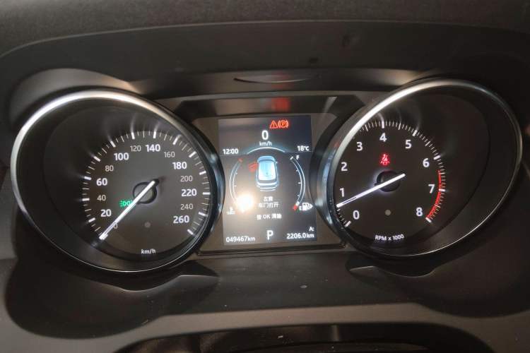 Used Land Rover Range Evoque 2018 240 PS SE Smart Brilliance Edition Instrument Cluster