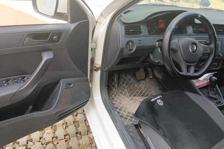 Used Volkswagen Santana 2021 1.5L Automatic Fashion Edition Driver Seat