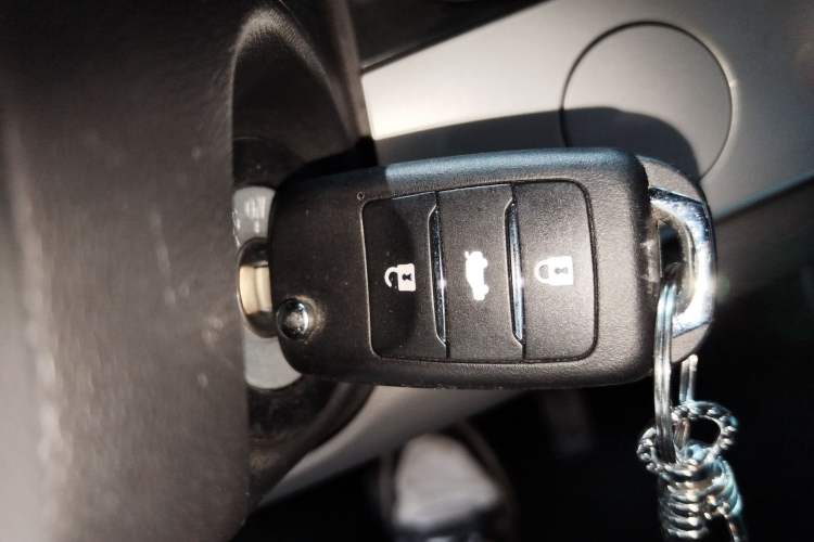 Used CHANGAN NEVO Lumin 2022 155 km – Refreshingly Sweet Edition
