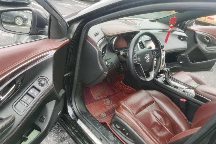 Used Buick LaCrosse 2014 2.0T SIDI Elite Tech Version Driver Seat