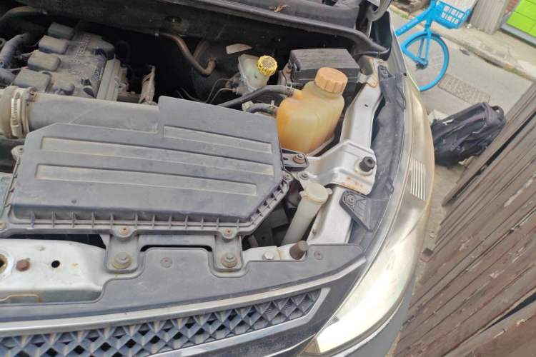 Used Wuling Rongguang V 2015 1.5L Base Version