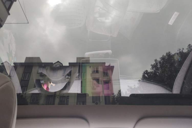 Used Tesla Model Y 2024 Rear-Wheel-Drive Version Headliner