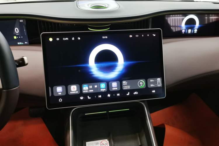 Used Avatr 11 2023 HarmonyOS Version Smart Enjoyment Upgrade Model 90-Degree Rear-Wheel Drive Edition
