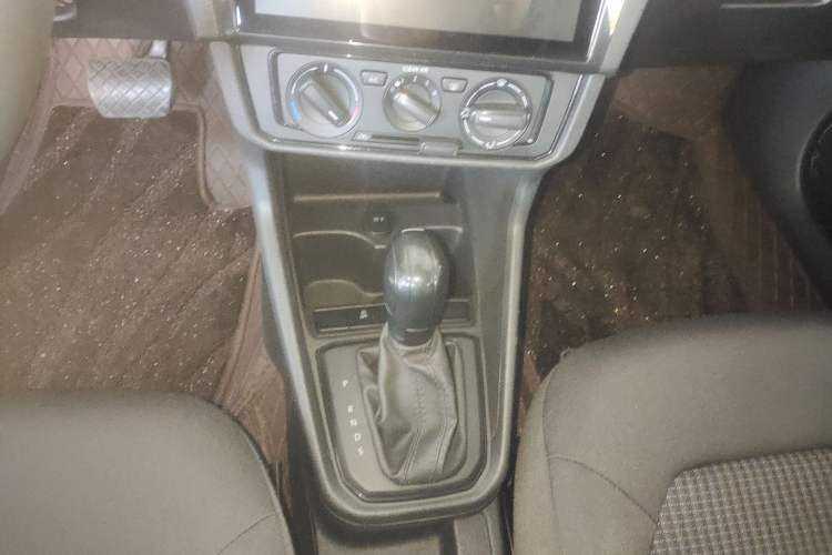 Used Volkswagen Santana 2019 1.5L Automatic Fashion Edition China VI