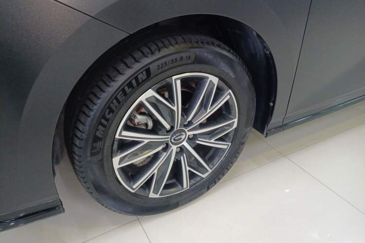 Used GAC Trumpchi M8 2024 Master Series 400T Ultimate Edition Exterior 4