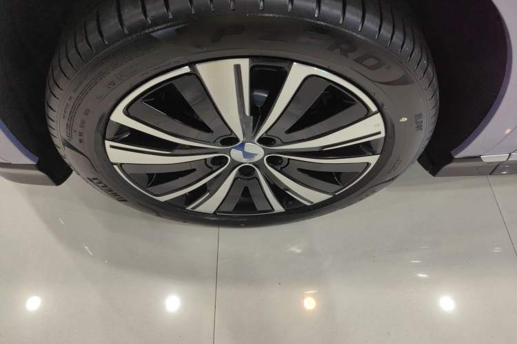 Used Denza N7 2025 702 Intelligent Driving Dual-Laser Luxury Edition Exterior 4