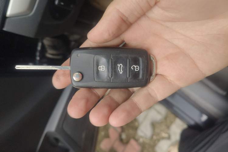 Used Volkswagen Lavida 2015 1.6L Manual Fashion Edition Vehicle Key