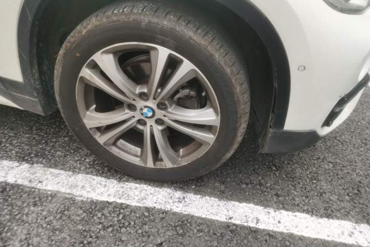 Used BMW X1 2016 sDrive18Li Luxury Model Right Front Wheel Hub