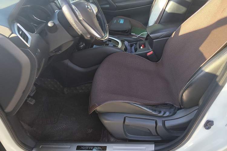 Used Nissan X-Trail 2014 2.0L CVT Comfort Edition 2WD
