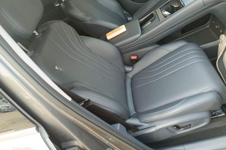 Used Geely Galaxy E5 2024 530km Starship Edition Right Front Seat