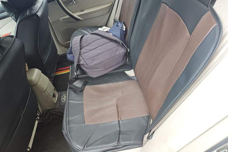 Used Bestune B70 2012 1.8L manual Comfort trim level