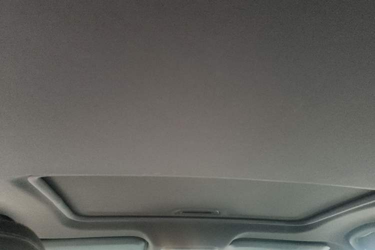 Used Chevrolet Monza 2019 RS 330T Automatic Comfort Edition China VI Standard Headliner