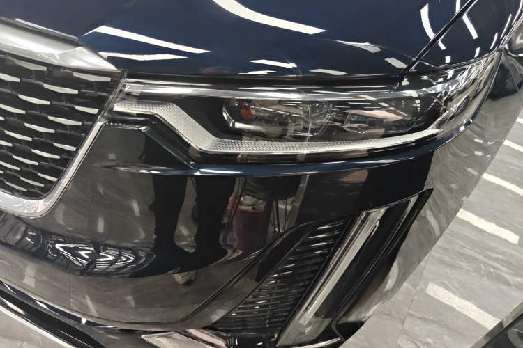 Used Cadillac XT6 2022 2.0T Six-Seater Four-Wheel Drive Luxury Version