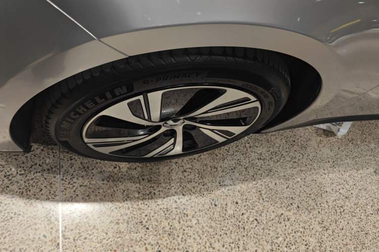 Used Nio ET5 2024 75 kWh
