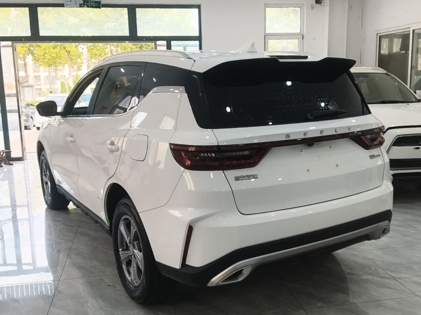Geely Auto Haoyue PRO 2024 1.5T DCT Crosswise Edition — снимка 4