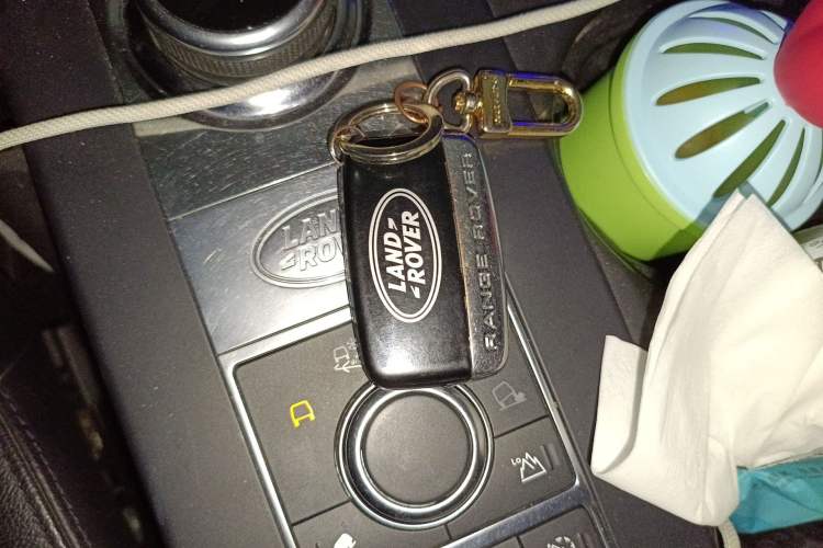 Used Land Rover Discovery 2017 3.0 SC V6 SE
