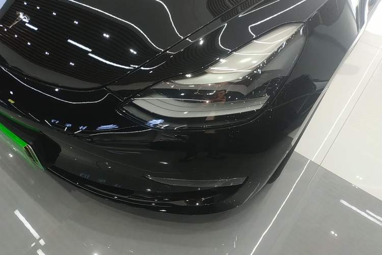 Used Tesla Model 3 2021 Revised Performance Version with All-Wheel Drive 3D1
