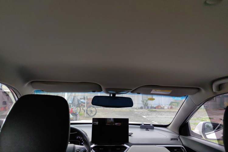 Used Baojun 510 2017 1.5L Manual Fashion Model Headliner