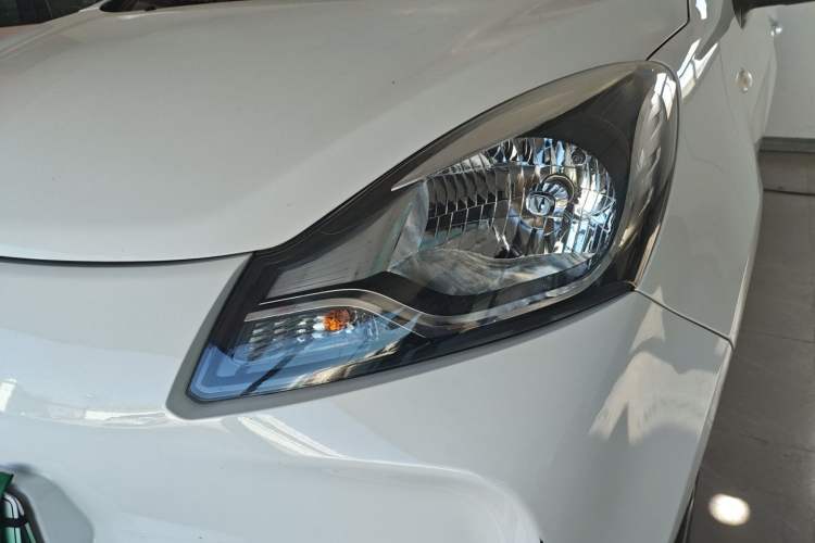 Used Oshan Benni E-Star 2021 National Edition Xin Yue Version Lithium Iron Phosphate (31.86 kWh)