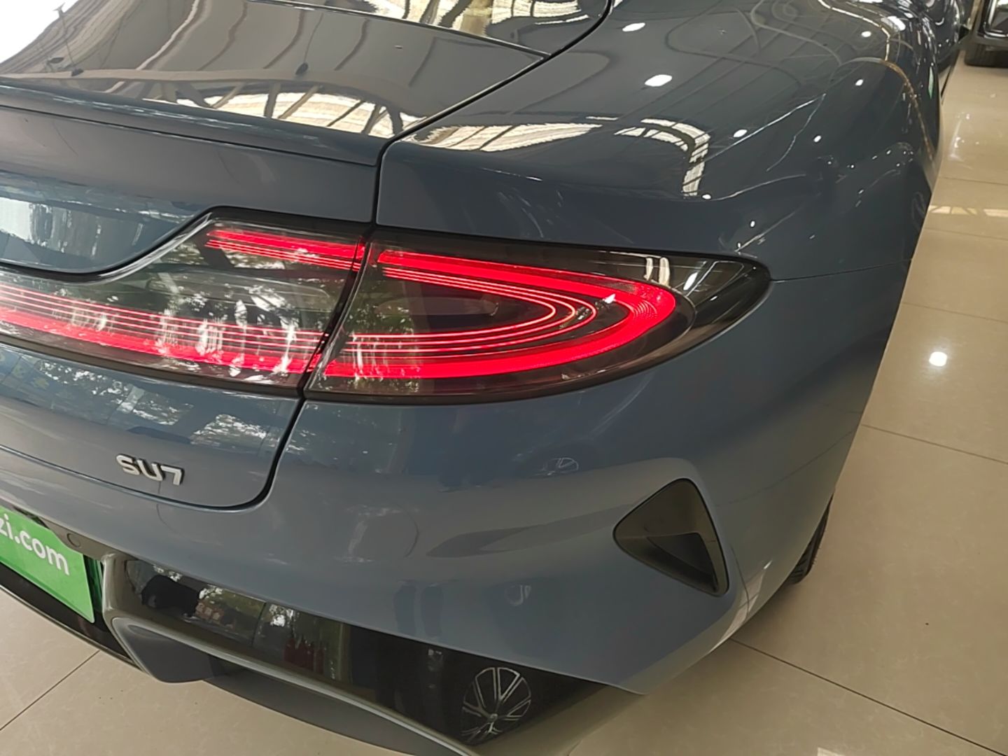 Xiaomi Auto SU7 2024 Rear-Drive Ultra-Long Range Advanced Pro-Level Intelligent Driving Version — снимка 9