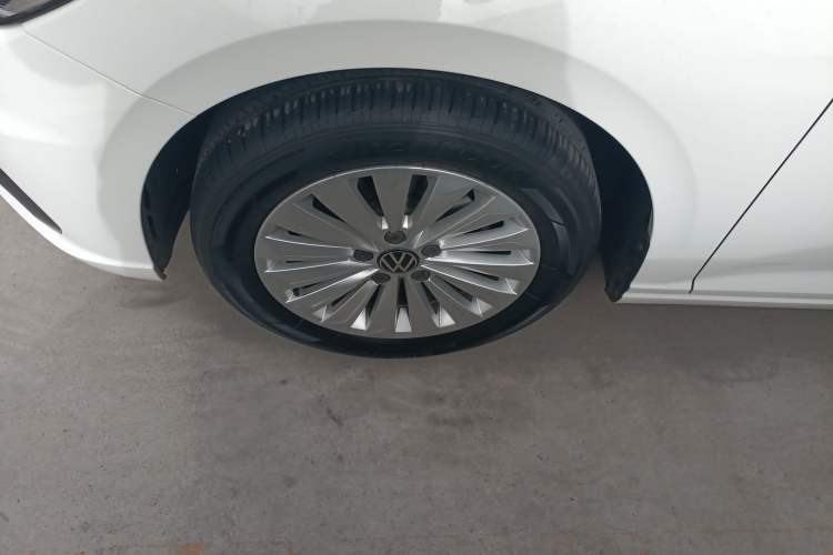 Used Volkswagen Lavida 2021 1.5L Automatic Comfort Edition
