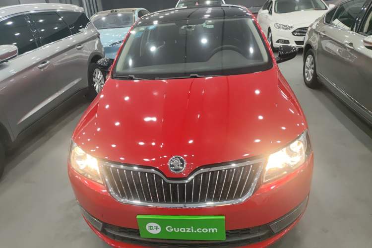 Used Skoda Rapid Spaceback 2014 1.4 TSI DSG Trend Edition