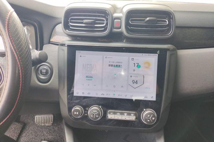 Used Lynk & Co 03 2022 1.5TD DCT JingPro Audio And AC Panel