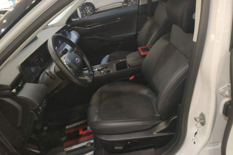 Used Ford Mondeo 2023 EcoBoost 245 Luxury Model Left Front Seat