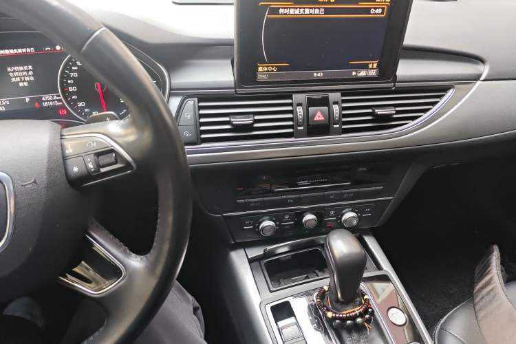 Used Audi A6L 2018 30th Anniversary Edition 35 TFSI Fashion Model
