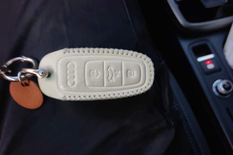 Used Audi A3 2023 Sportback 35 TFSI Fashionable Sports Model Vehicle Key