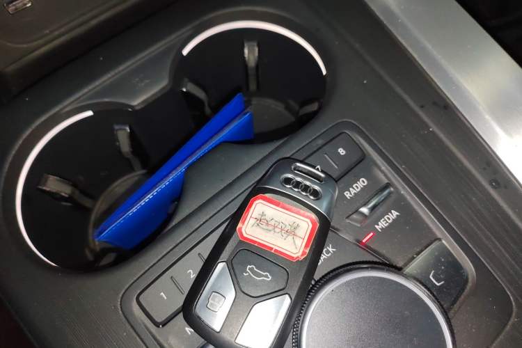 Used Audi A4L 2019 40 TFSI Fashion Version China V