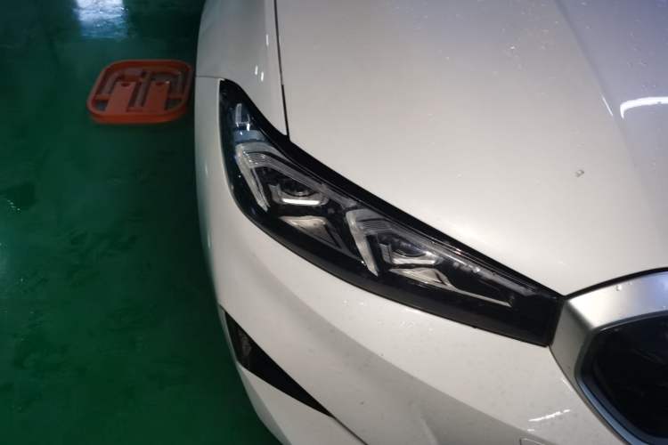 Used BMW i3 2022 eDrive 35 L Right Front Headlight