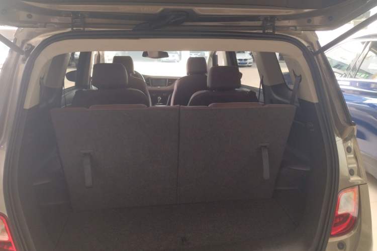 Used Buick GL6 2019 18T 6-Seater Connected Luxury Version China V Standard
