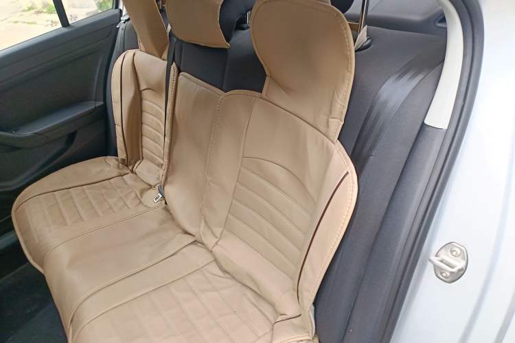 Used Volkswagen Jetta 2015 1.6L Automatic Fashion Model
