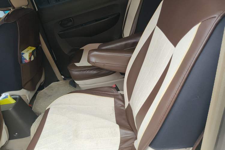 Used Wuling Hongguang 2016 1.5L S Comfort Version Left Rear Seat