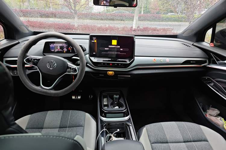 Used Volkswagen ID.4 CROZZ 2022 Pure Edition Limited Edition Center Console