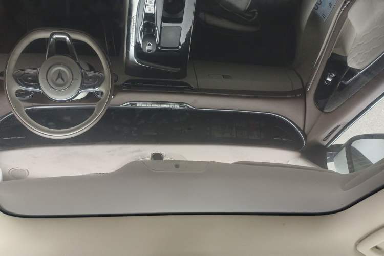 Used VOYAH FREE 2021 Four-Wheel Drive Standard All-Electric Exclusive Luxury Package