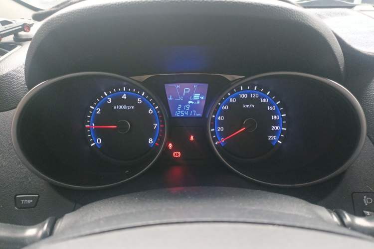 Used Hyundai ix35 2015 2.0L Automatic 2WD Smart Type China IV