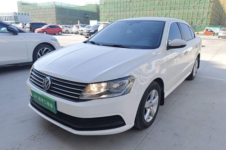 Used Volkswagen Lavida 2015 1.6L Automatic Fashion Edition