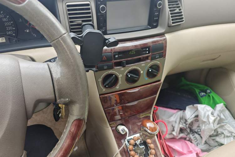 Used Toyota Corolla EX 2011 1.6L Automatic Classic Edition Audio And AC Panel