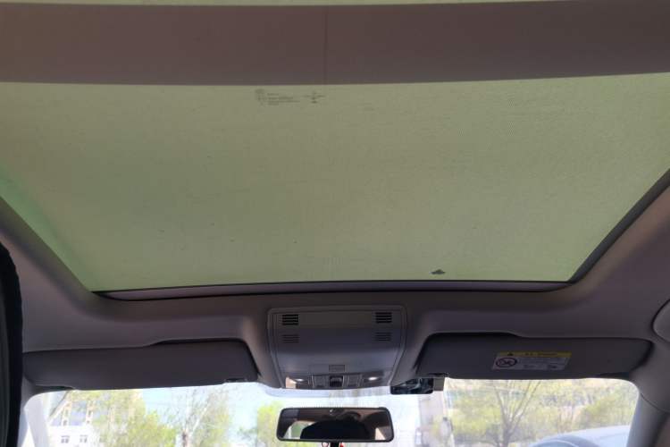 Used Volkswagen Magotan 2019 330TSI DSG Leading Model China VI Standard Headliner