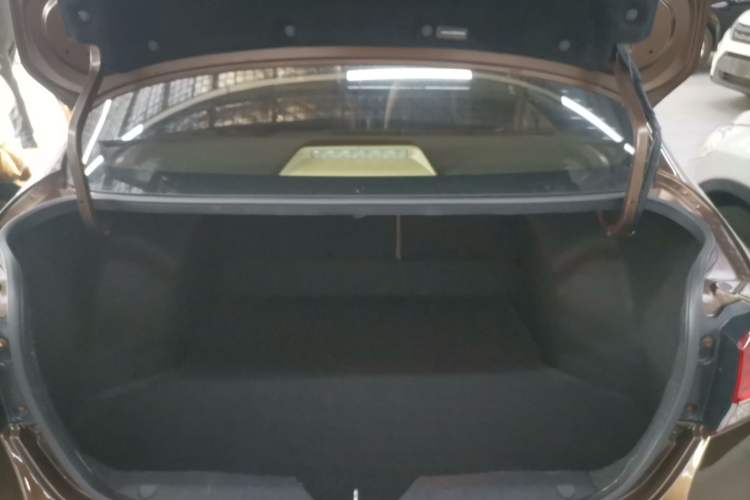 Used Suzuki Alivio 2015 1.6L Automatic Comfort Model
