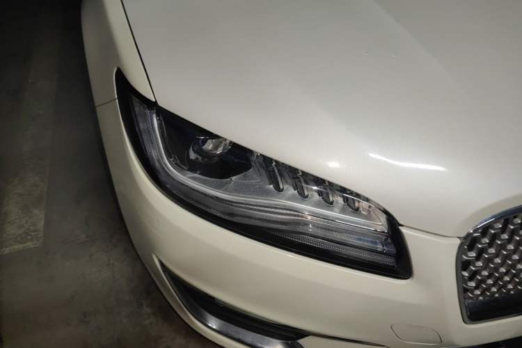 Used Lincoln MKZ 2018 2.0T Premium Edition